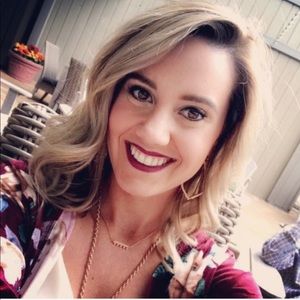 Meet your Posher, Kim